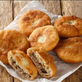 Беляш с мясом